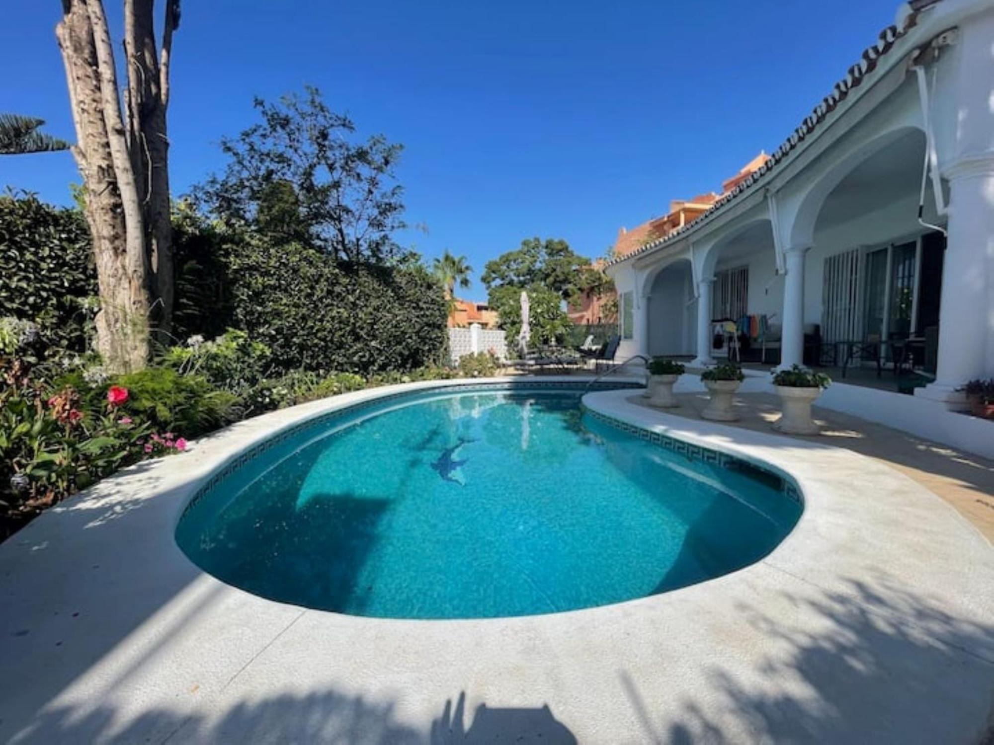 Villa Flores De Cabopino Marbella
